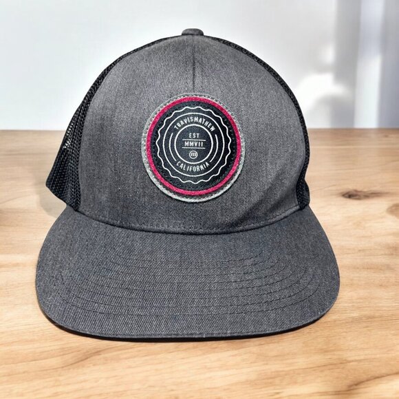 Travis Mathew One Ten Flexfit Mesh Back Hat - Picture 1 of 6